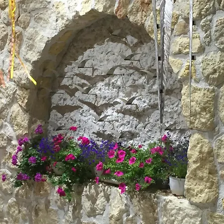 بيت للعطل Mara με ιδιωτική παραλία *