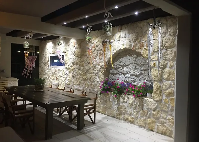 Tatil Evi Mara με ιδιωτική παραλία Loutra Elevtheron