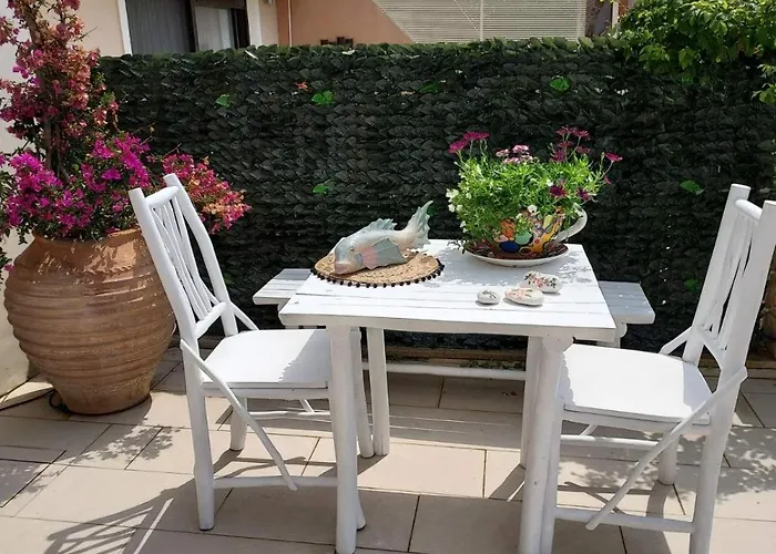 Mara με ιδιωτική παραλία Loutra Elevtheron