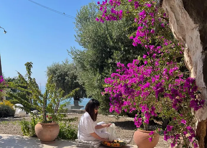 Mara με ιδιωτική παραλία *